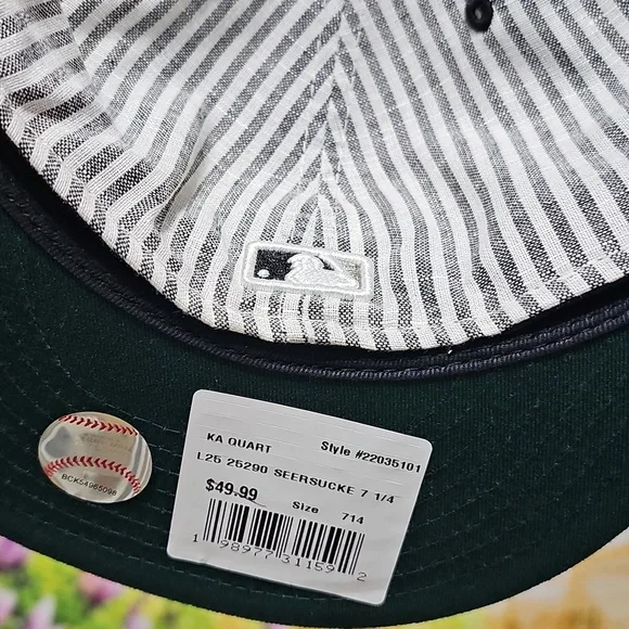 Cleveland Guardians Pinstriped Seersucker Promodel Hat Cap Size 7 1/4 New - Picture 7 of 8